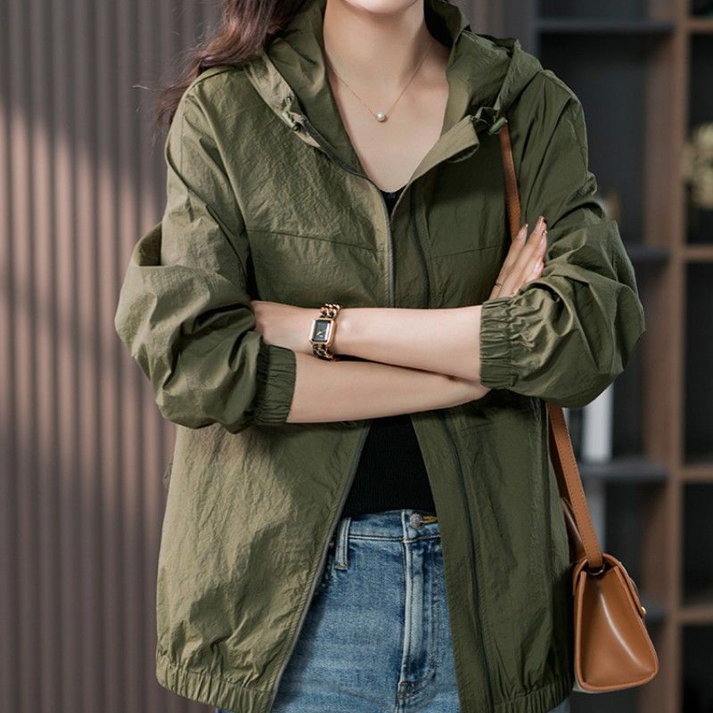 AeroLite Hooded Short Coat