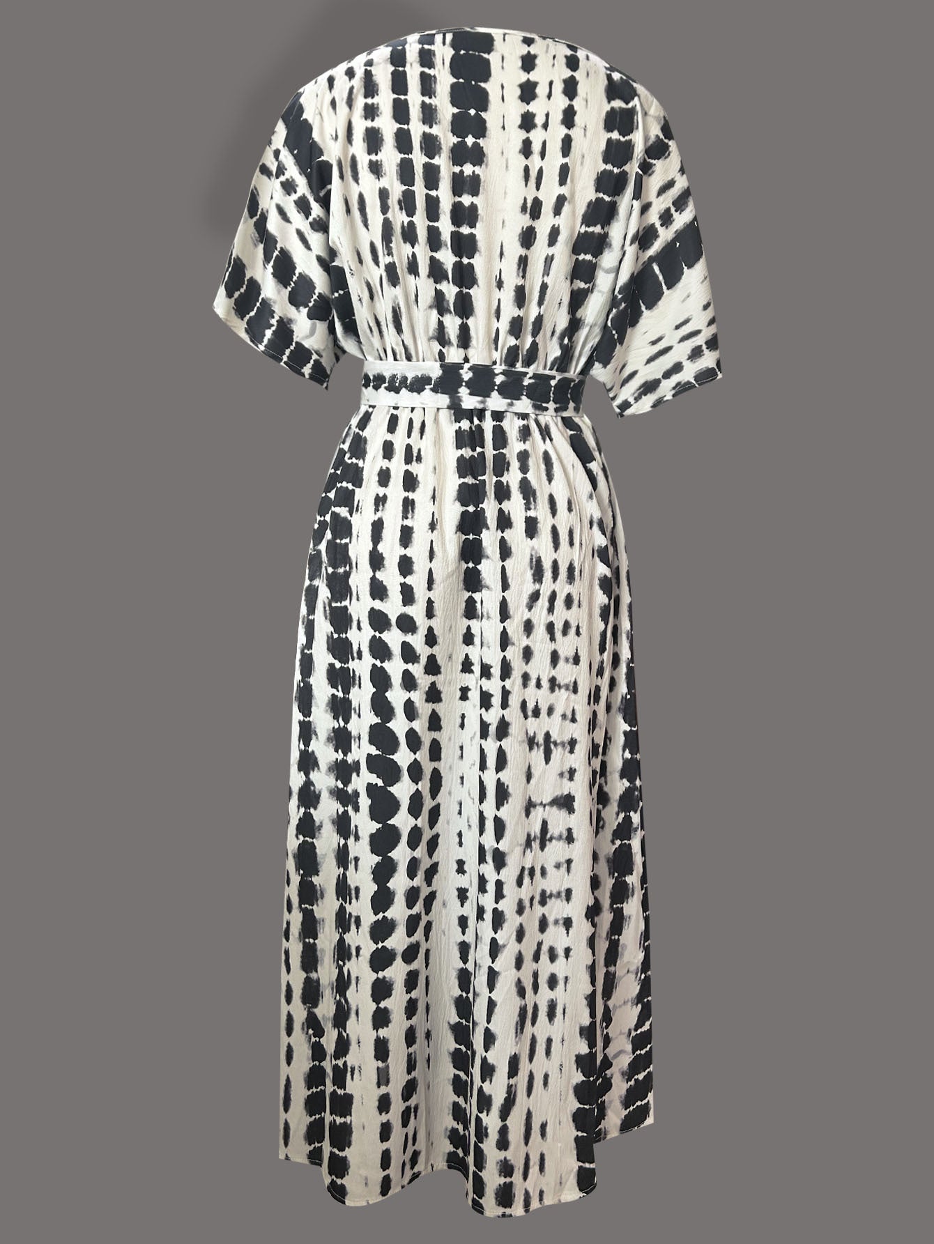 Aurevya TideVeil Robe