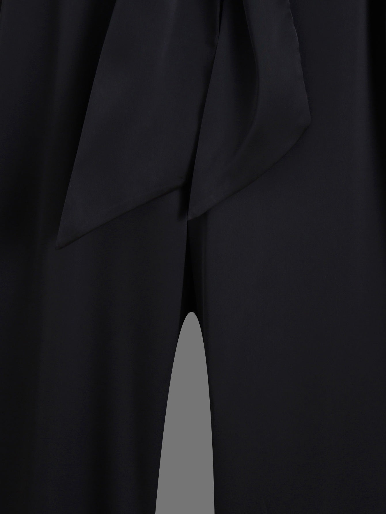 Silk Texture Belt Black Slim Jumpsuit