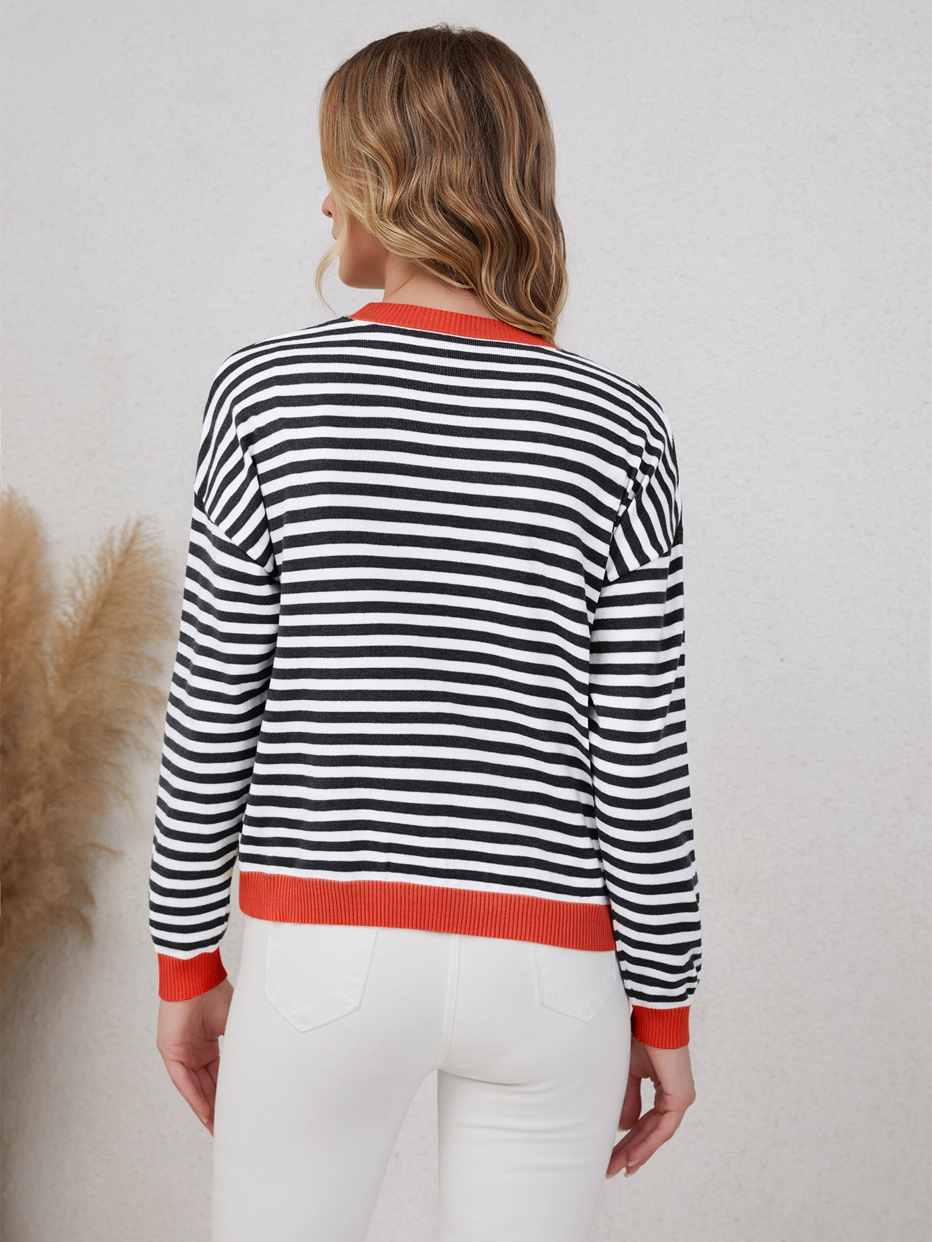 LineaCharm Long Sleeve Top