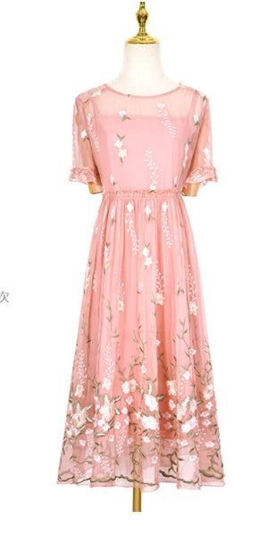 Female High-End Ladies Gentle Temperament Embroidered Silk Brand Silk Dress