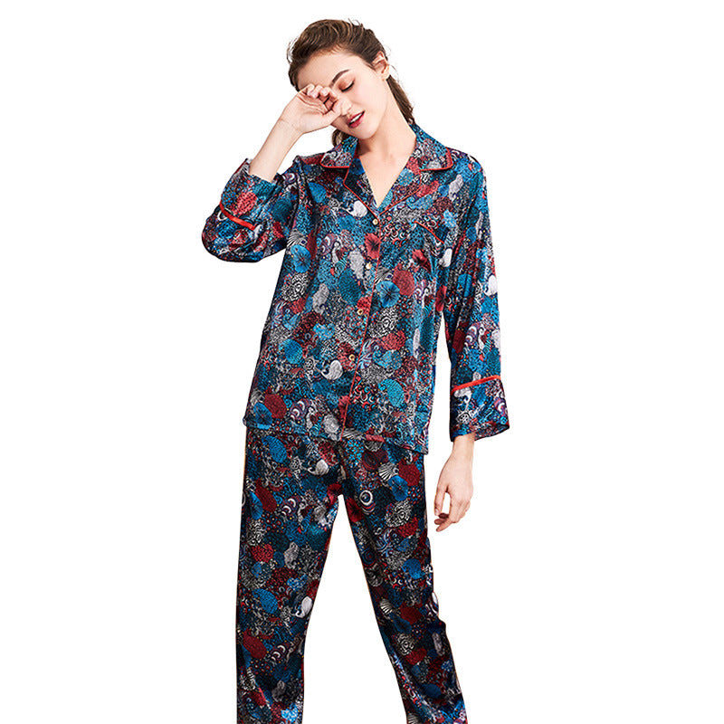 Spinning silk pajamas