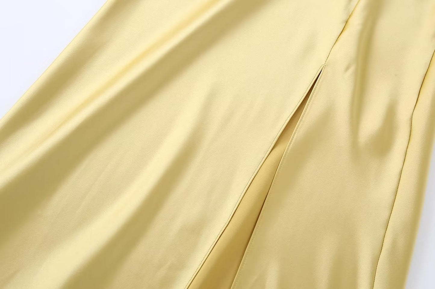 One Shoulder Asymmetric Silk Satin Texture Waist Pulling Dress