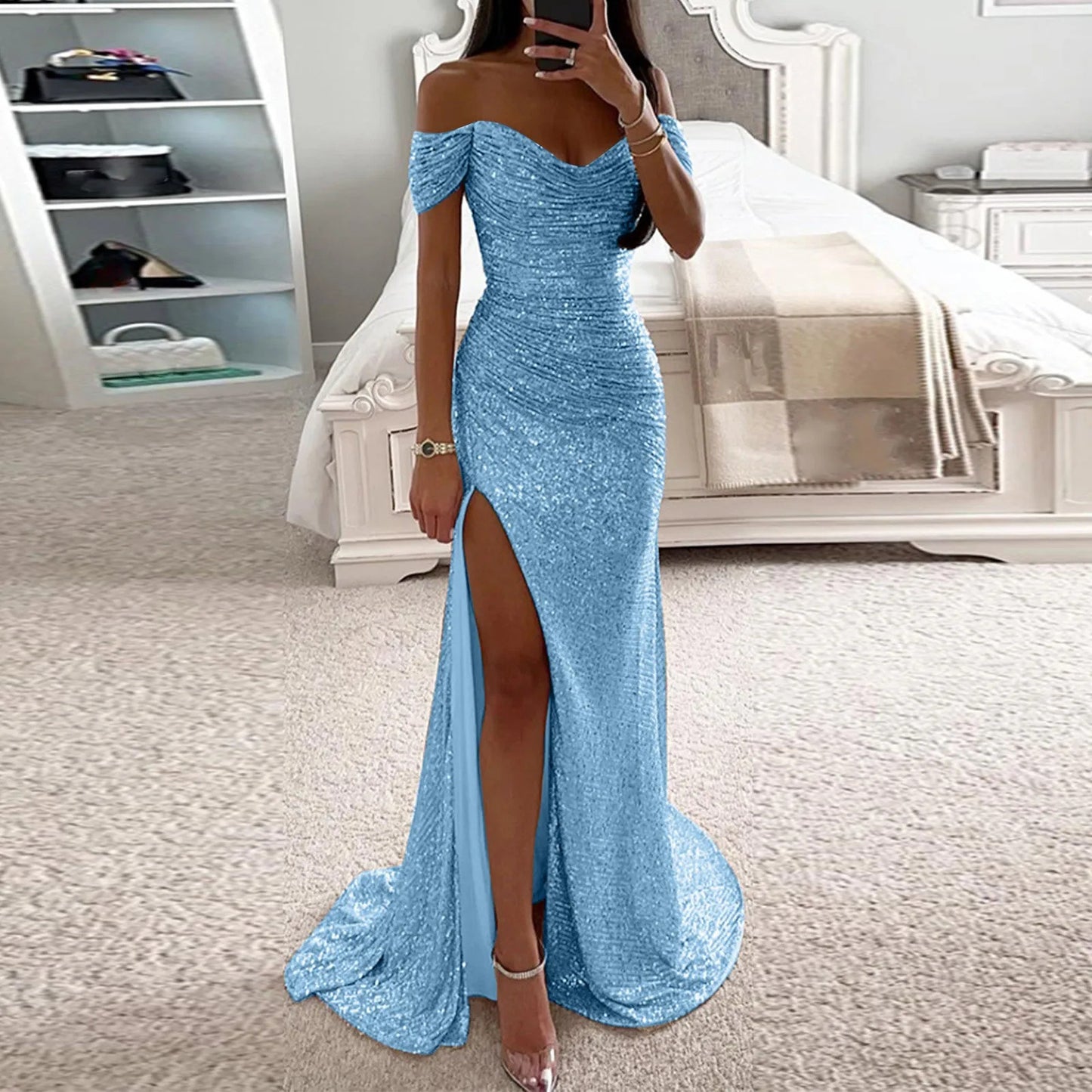 Stella Velo Gown