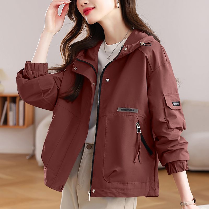 BreezeLite Hooded Short Trench