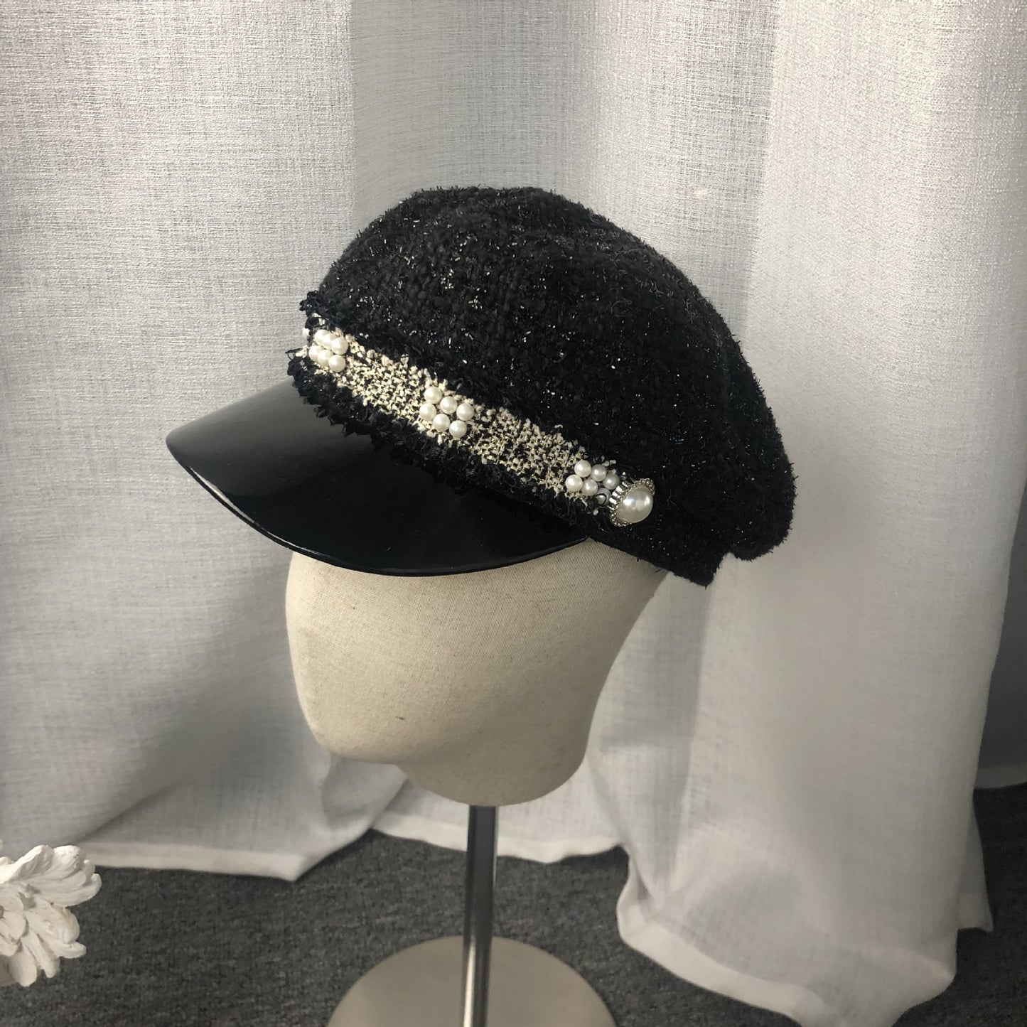 Bright silk navy cap
