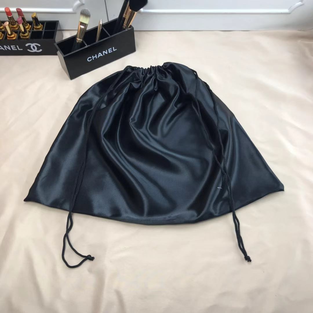 Black Silk Color Tie Pocket With Smooth Storage Bag