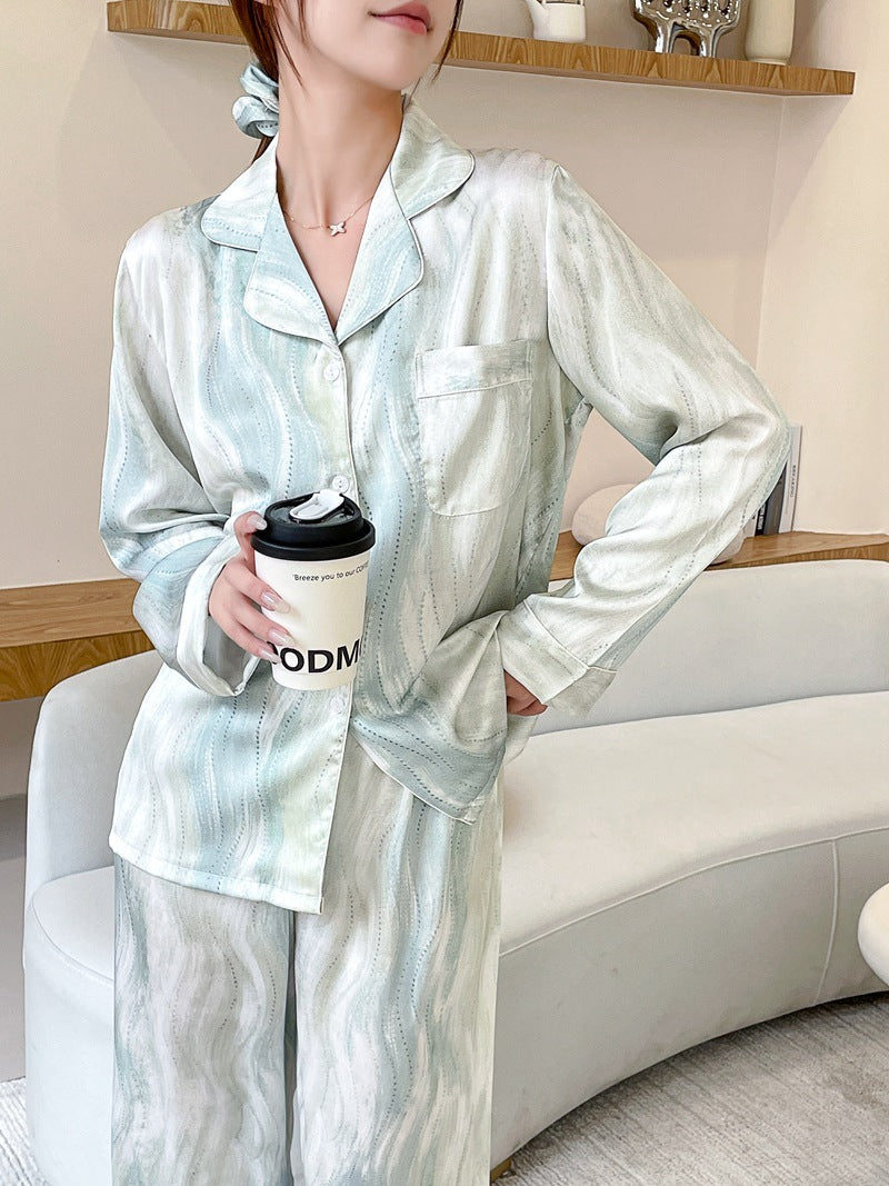 Women's Comfortable Fashion Loose Soft Light Soft Ice Silk Pajamas