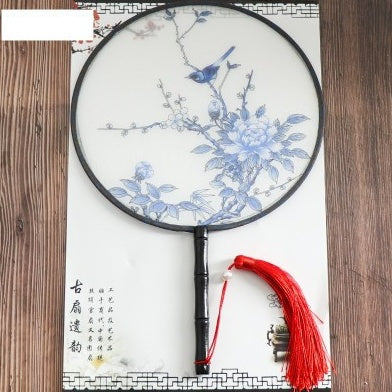 Translucent silk fan