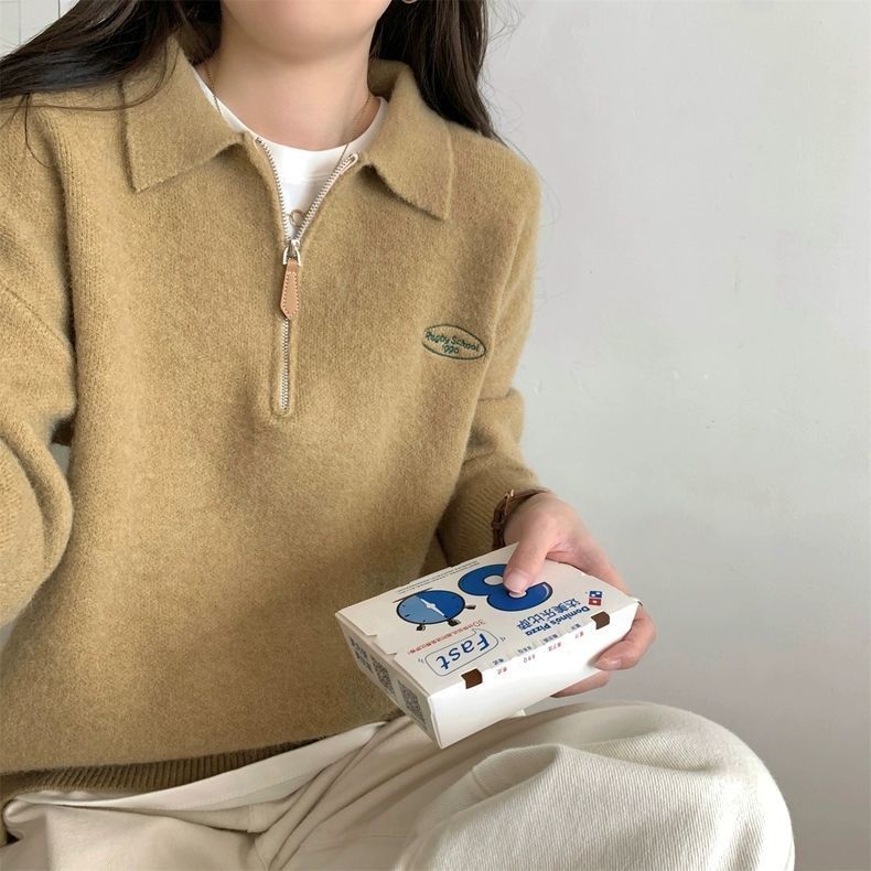 SeoulEase Polo Knit Zip Sweater