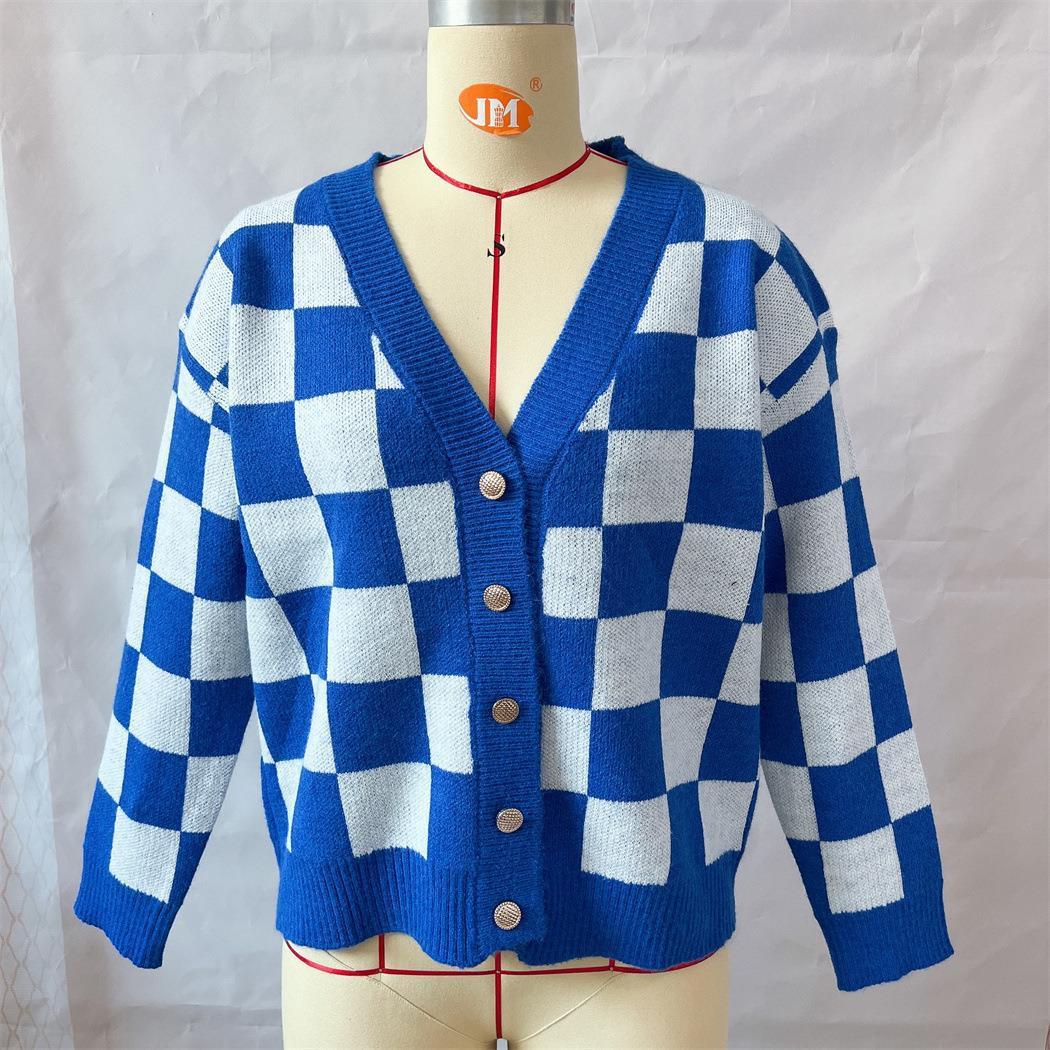 PlaidAura Contrast Sweater
