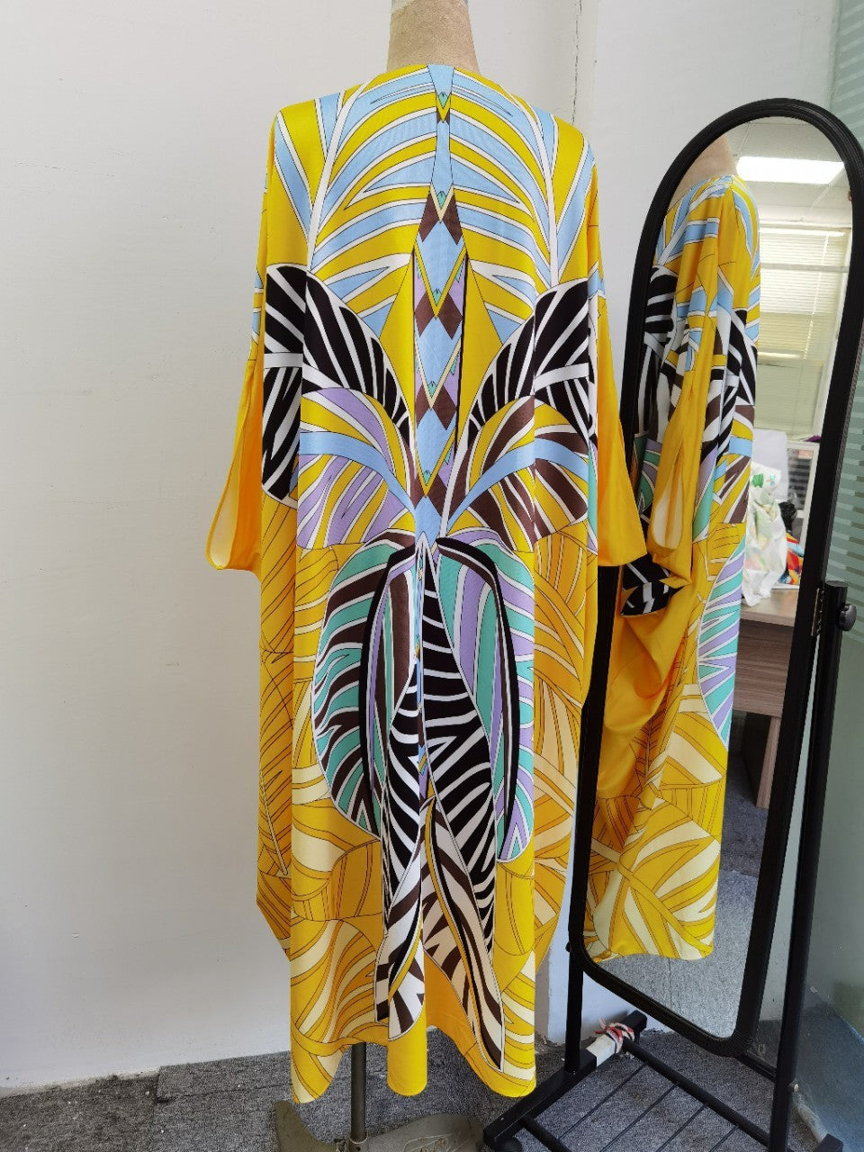 Ⅴ-neck one-breasted knitted silk loose dress