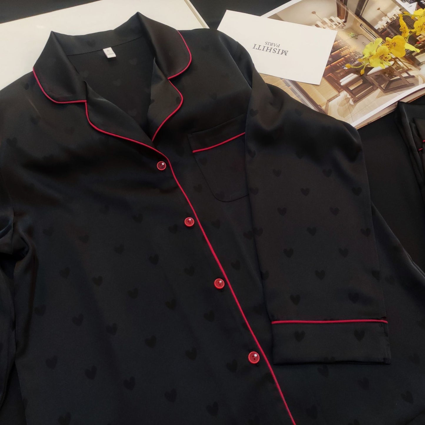 Home Fashion Personalized Silk Pajamas Suit