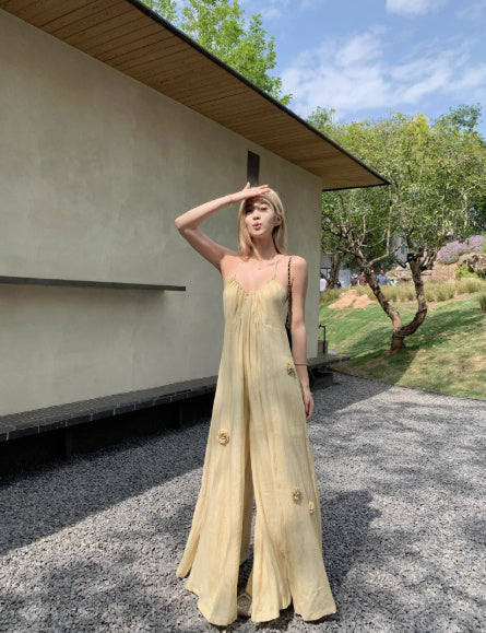 Summer New Pure Color Cool Beauty Three-dimensional Flower Decorative Sling Dress Yunnan Tourism Vacation Skirt