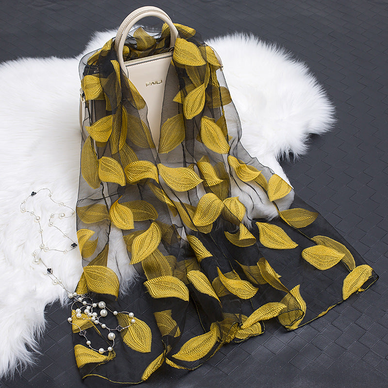Lace Stitching Cut Flower Paisley Silk Scarf