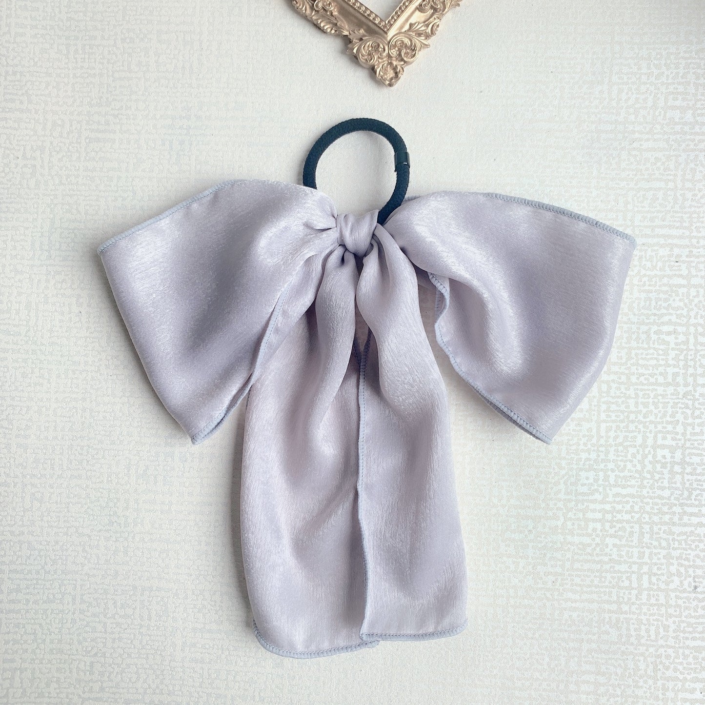 Silk satin oversized bow hair tie