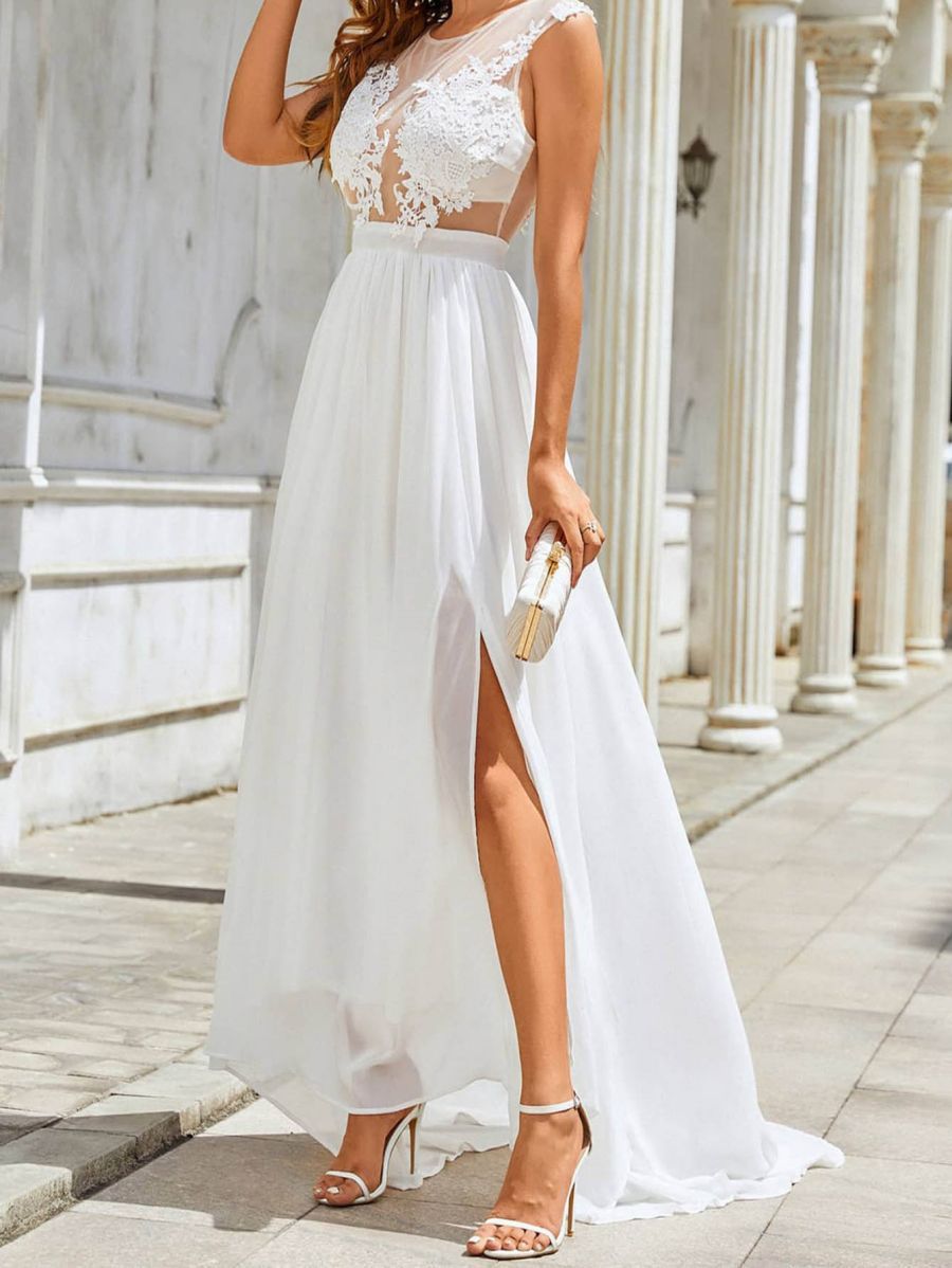 The Elowen Grace Gown