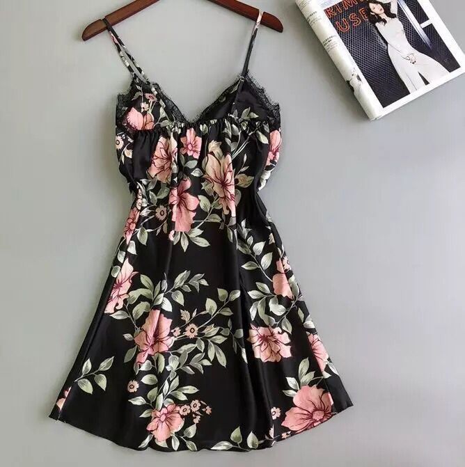 Ladies printed ice silk nightdress