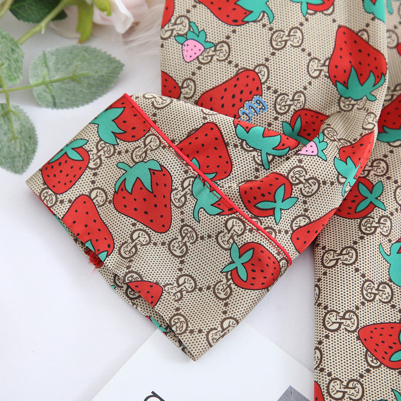 Women's Silk-like Two-piece Strawberry Long-sleeved Homewear