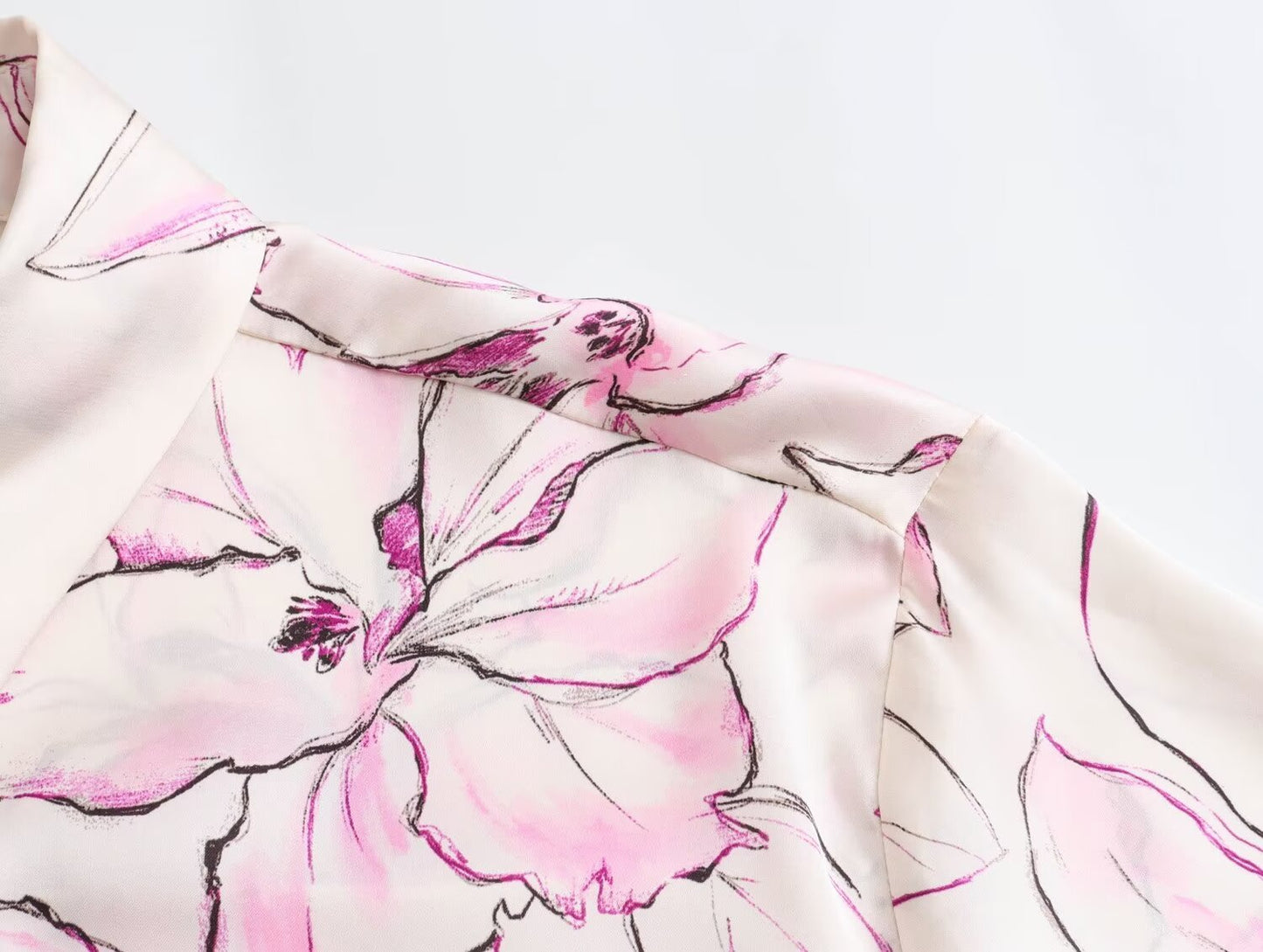 Women's Fashionable Printed Silk Satin Textured Shirt