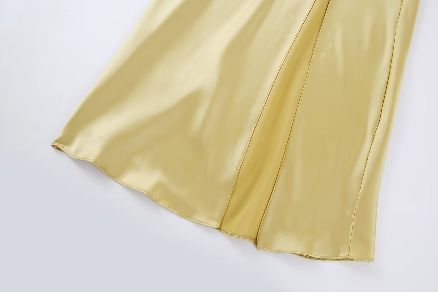One Shoulder Asymmetric Silk Satin Texture Waist Pulling Dress