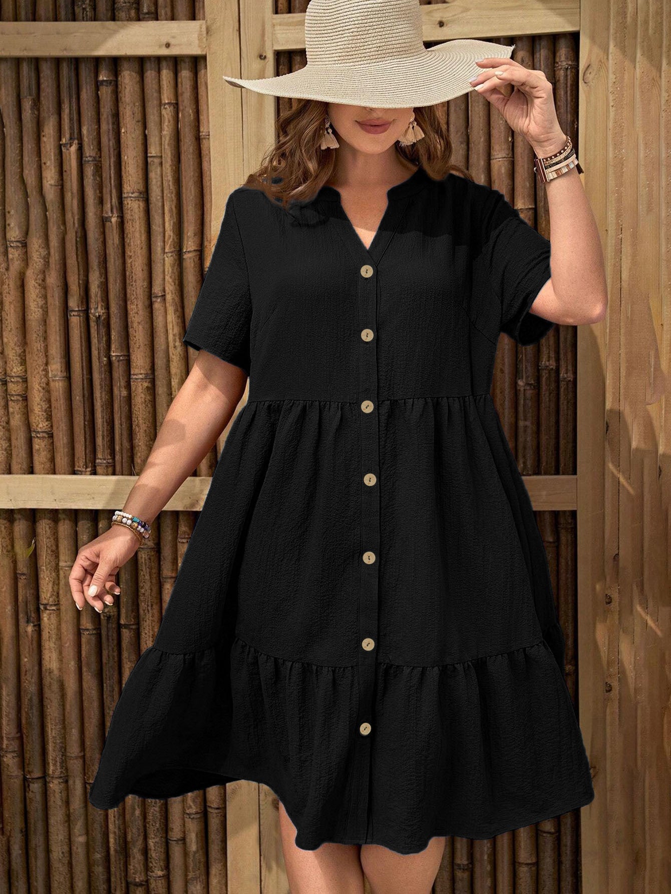 Virella Ease Buttoned Midi Dress
