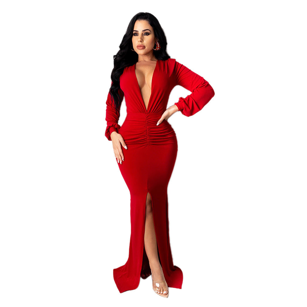 Nocturnelle V-Sculpt Gown