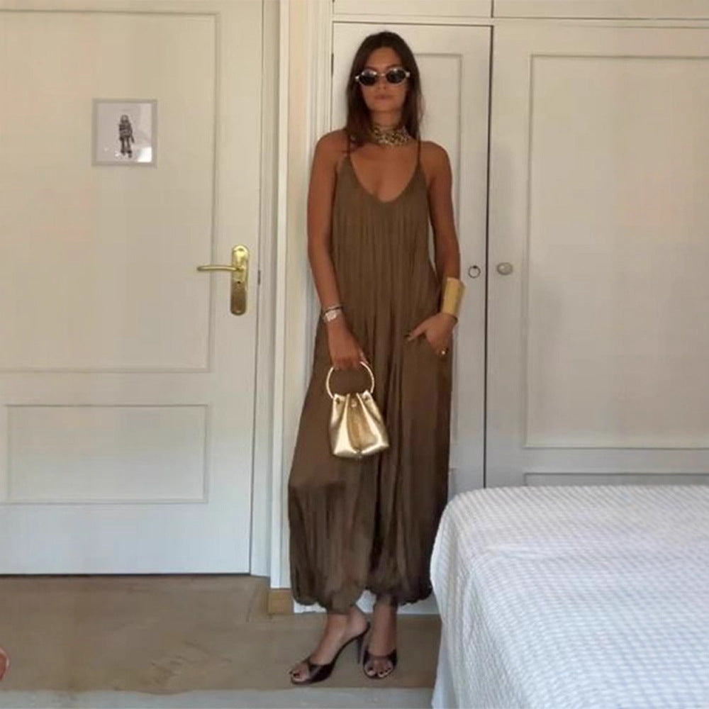 Élora™ Pleated Backless Jumpsuit