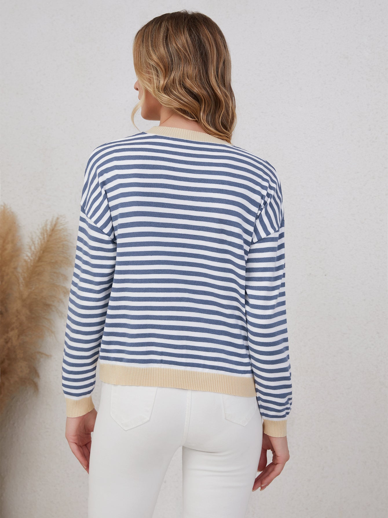 LineaCharm Long Sleeve Top