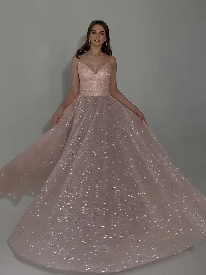 Lustré Noir Gown