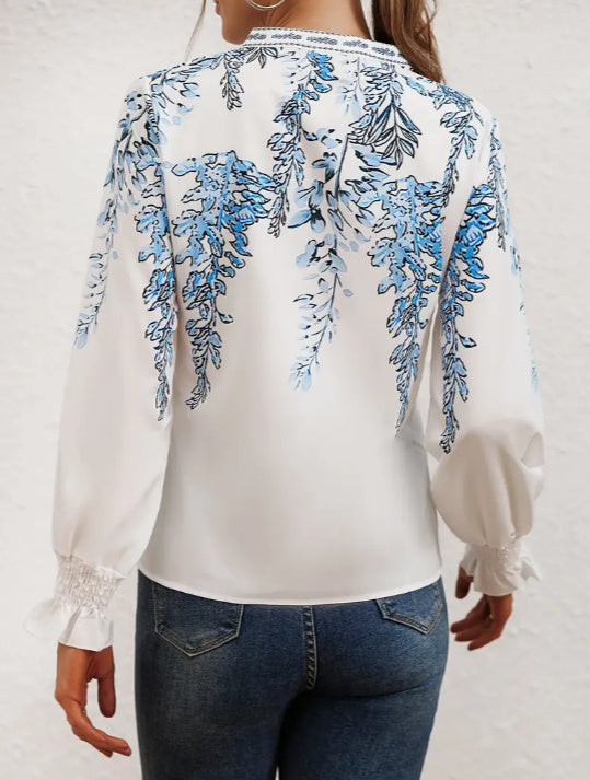 Petal Raye Ruffle Sleeve Blouse