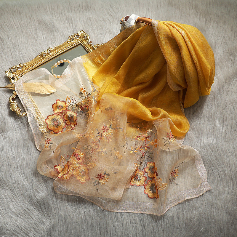Begonia Embroidery Silk Wool Blended Sunscreen Shawl