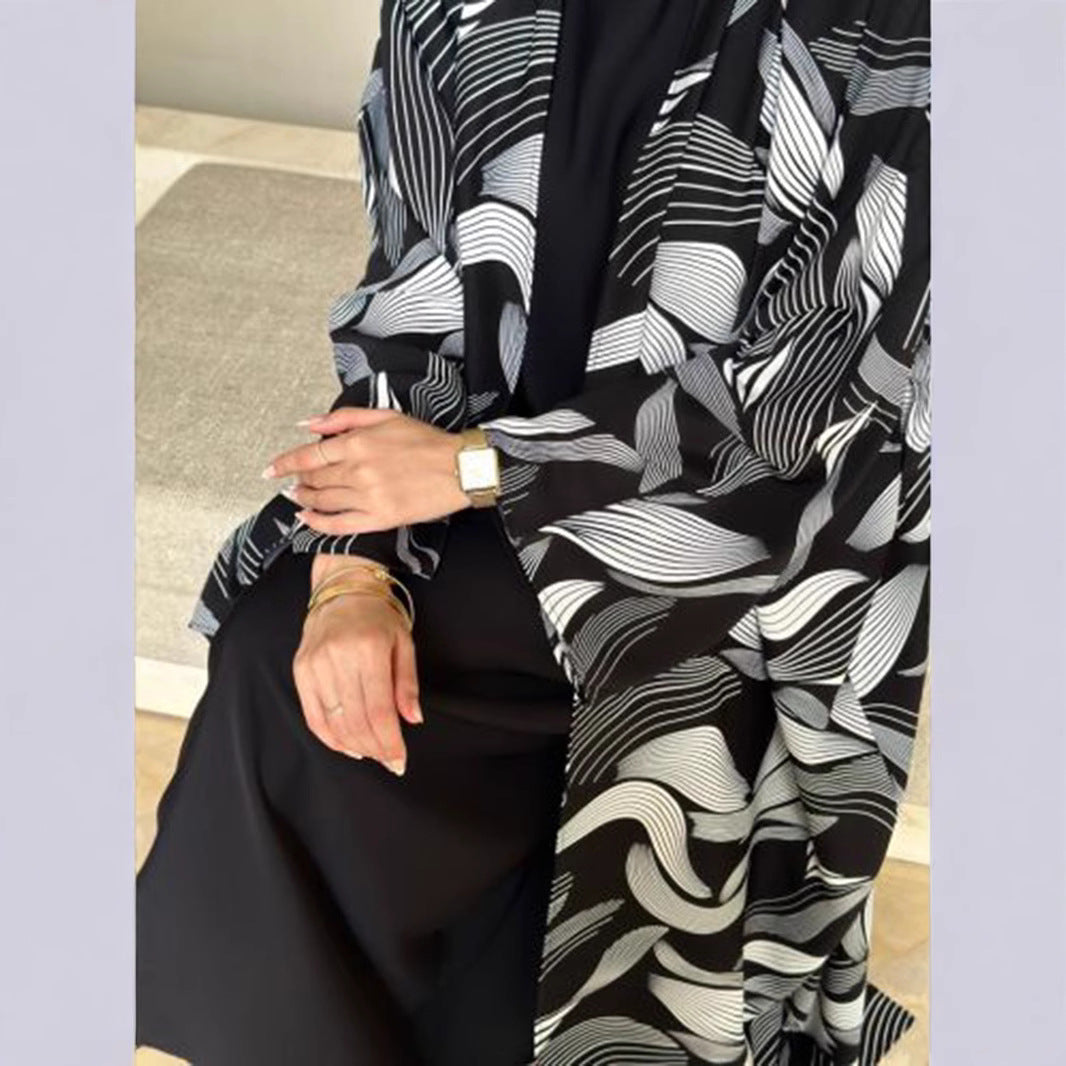 Amiraya GraceVeil Robe