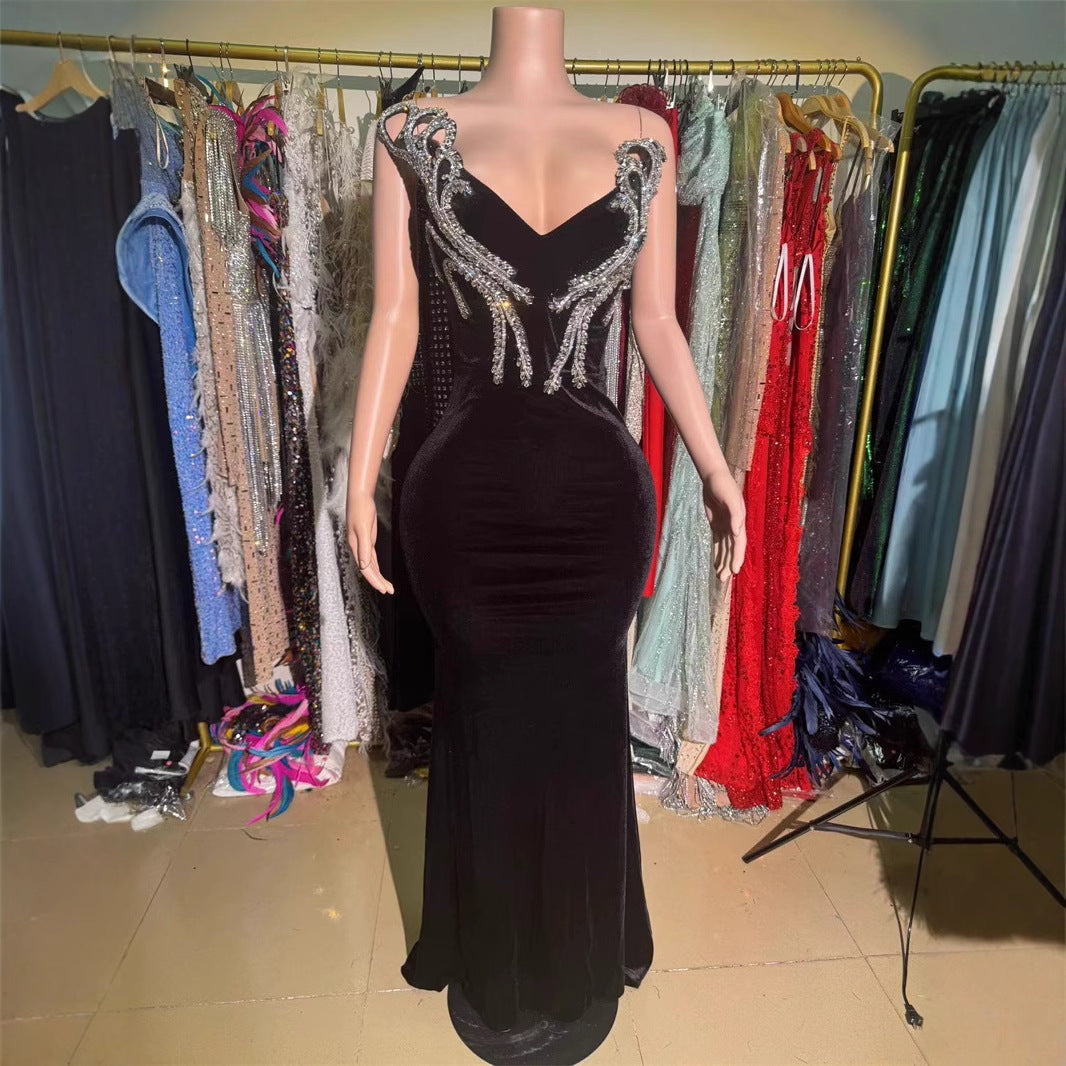 Noir Elan Gown