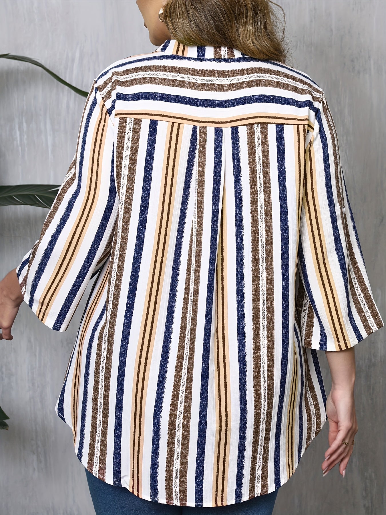 StriVibe Plus Shirt
