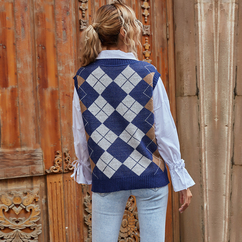 CozyRhomb Knit Vest