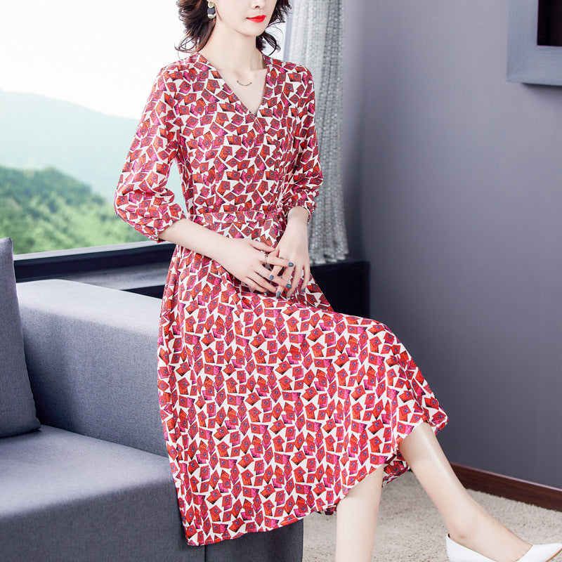 New Vneck Mid-length Slim Silk Floral Dress