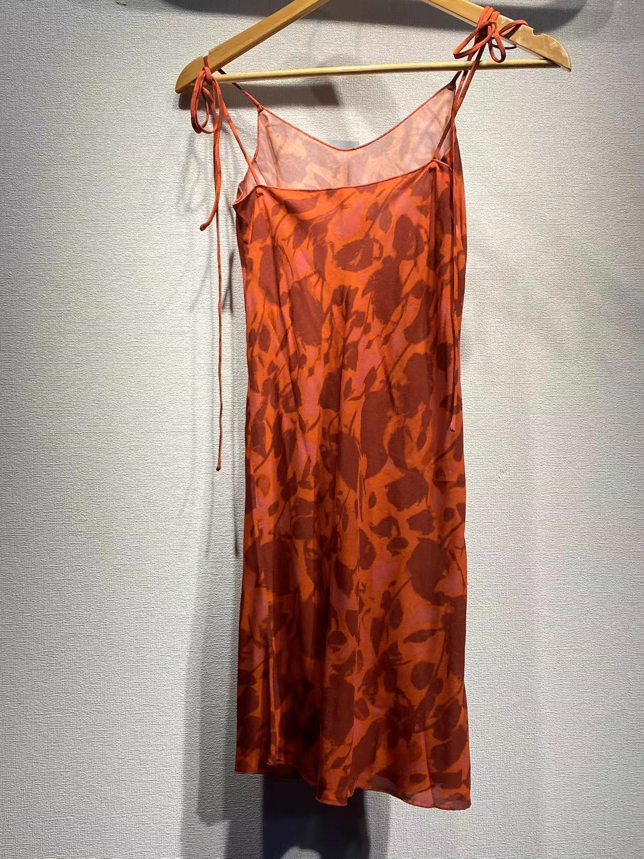 Sexy Low-cut Backless Light Silk Strap Floral Dress
