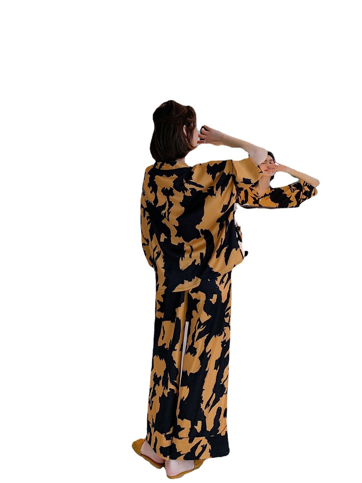 Silk New Women's Home Wear Pajamas Set