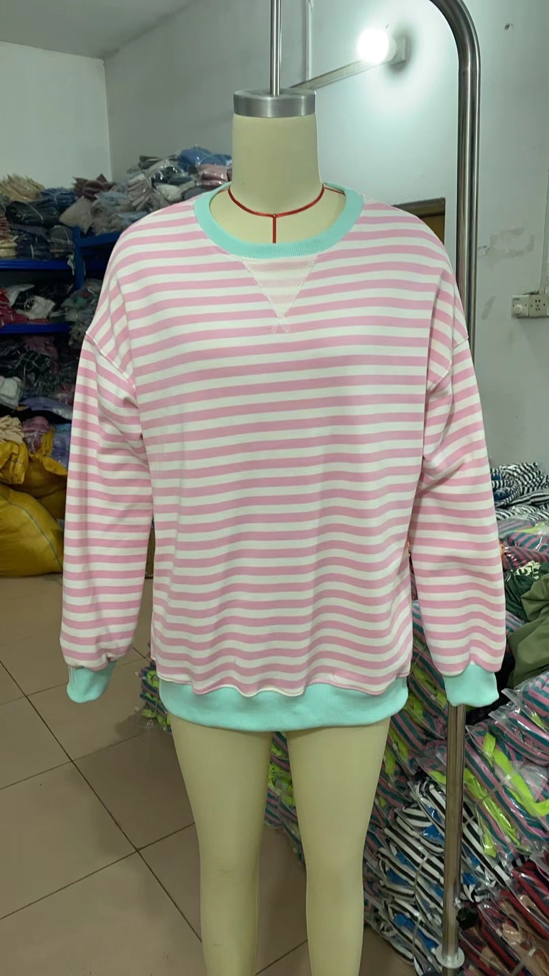 StratoLuxe Harmony Pullover