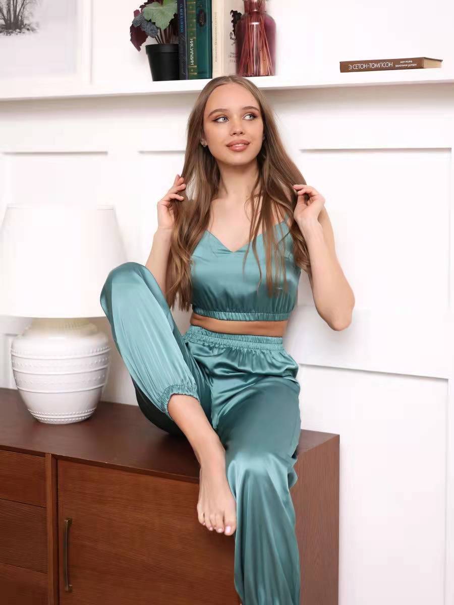 Women's Sexy Ice Silk Solid Color Pajamas