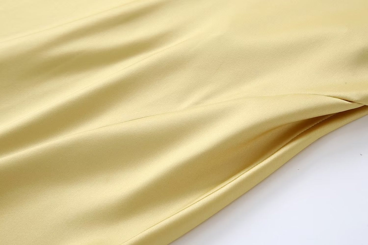 One Shoulder Asymmetric Silk Satin Texture Waist Pulling Dress