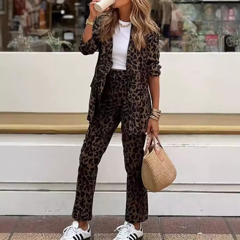 Pixeluxe Printed Suit