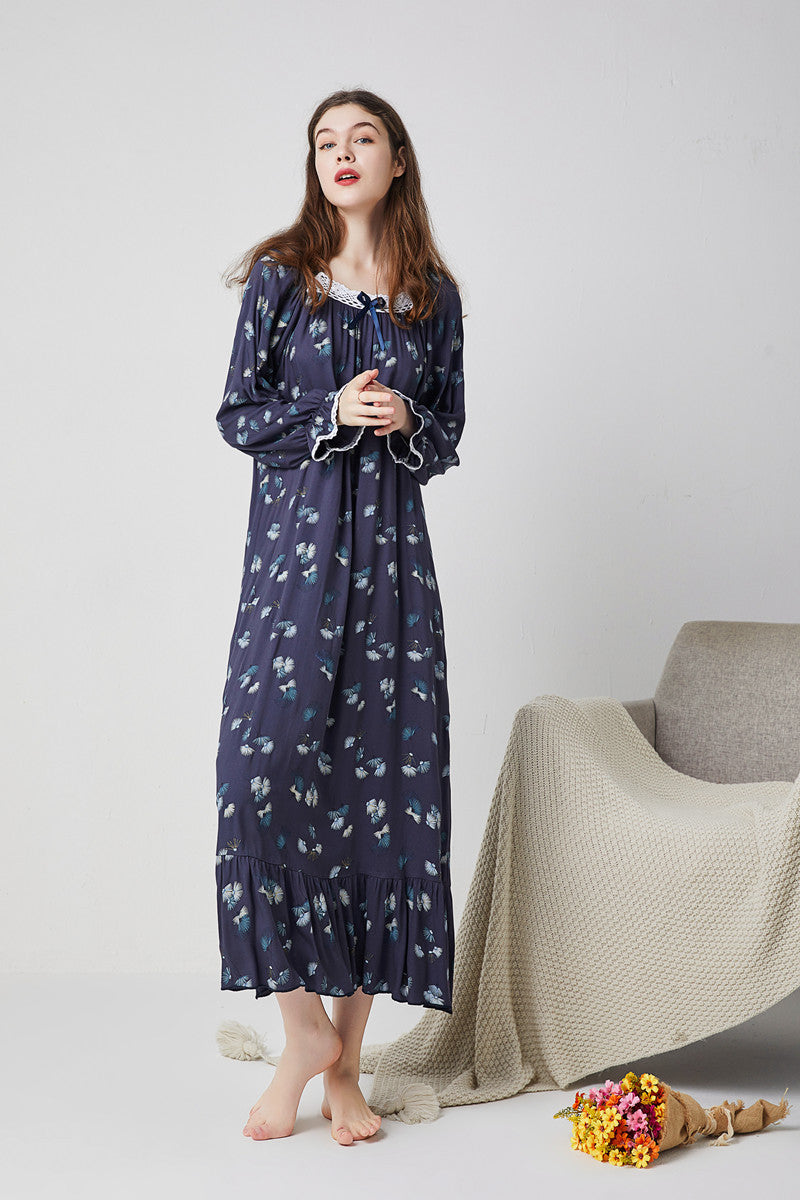 Women's Loose Breathable Long Sleeve Cotton Silk Homewear Nightdress