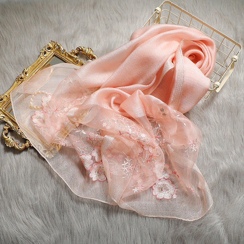 Begonia Embroidery Silk Wool Blended Sunscreen Shawl
