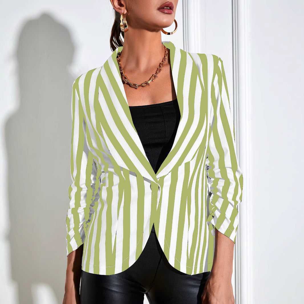 Élan Pleat Cropped Suit Jacket