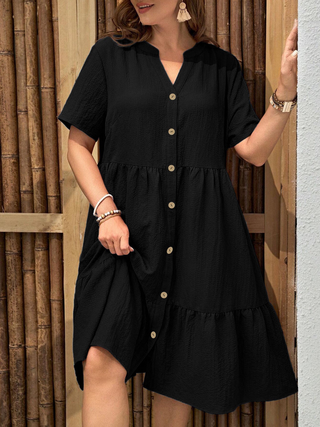 Virella Ease Buttoned Midi Dress