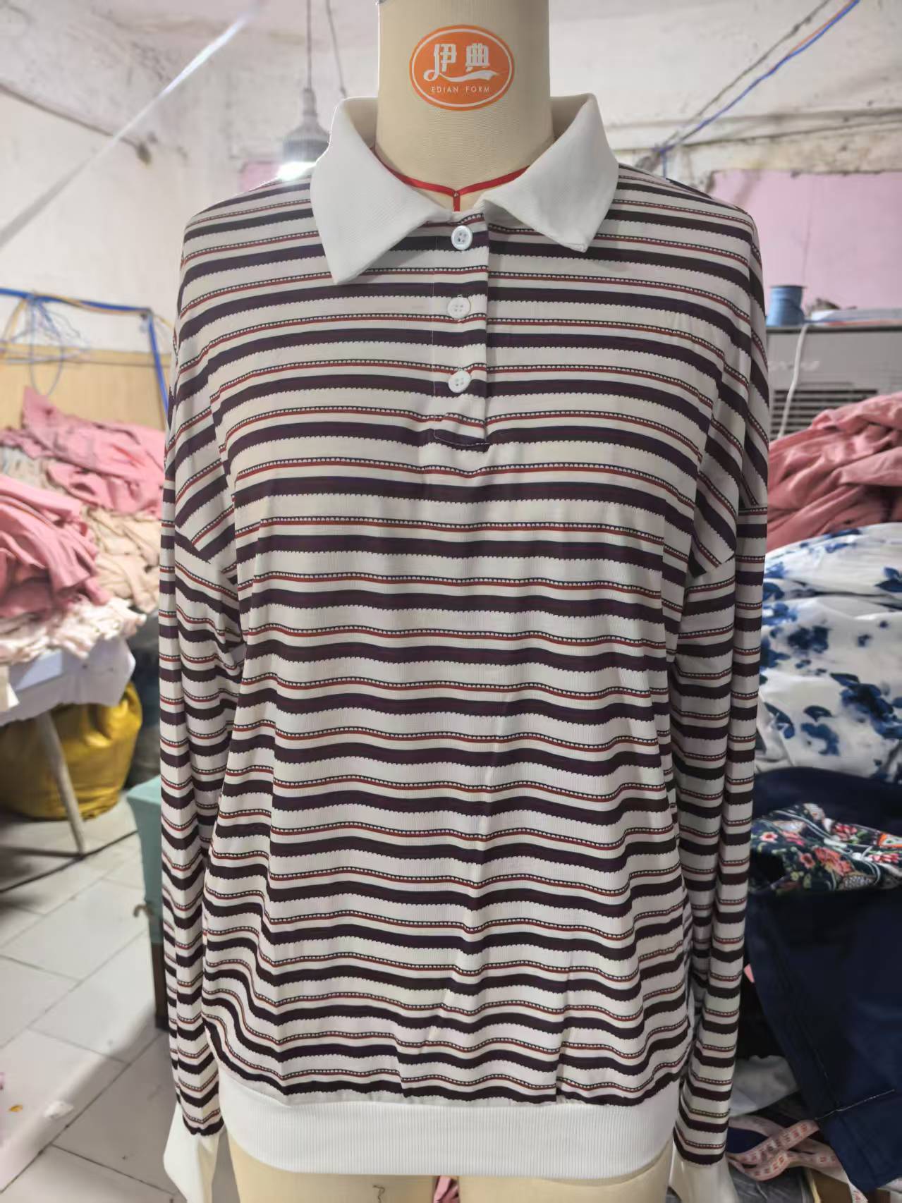 Poirova Relax Knit Top
