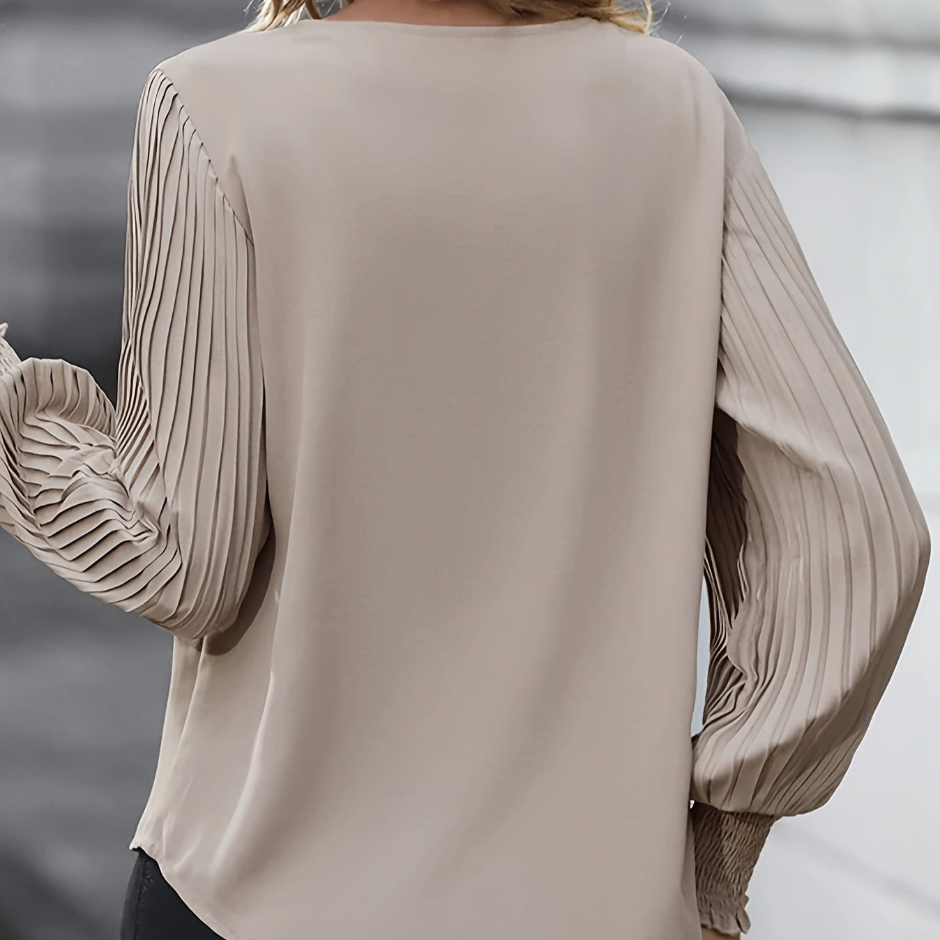 VeraForm Essential Blouse