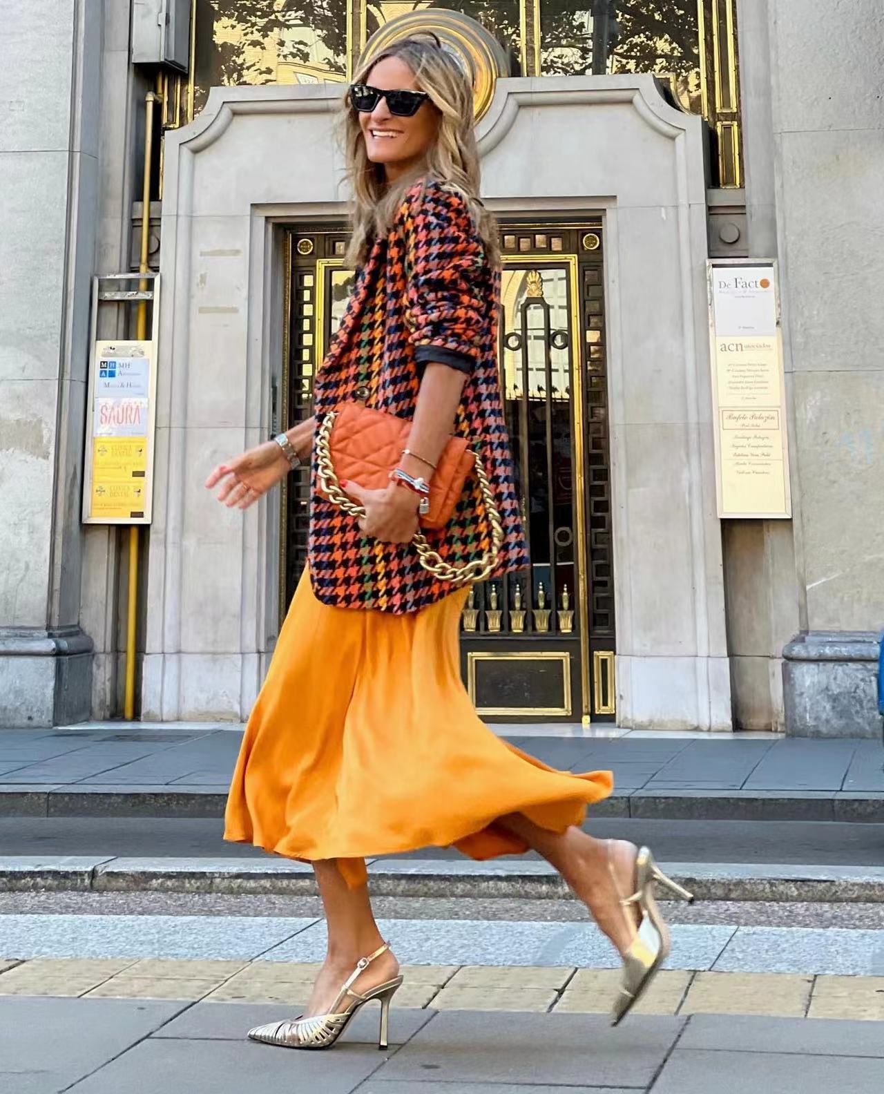 Houndstooth Elegance Blazer